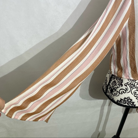 Xhiliration Striped Long Sleeve Tie Button Down Crop Top XL - Picture 5 of 9